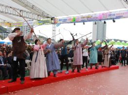 2019 예천세계활축제 대한민국 대표 체험형 관광지로 자리 매김 기사 이미지