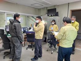 홍경수 강원도 동물방역정책관, 고병원성 조류인플루엔자 및 아프리카돼지열병 차단방역 현장 점검 기사 이미지