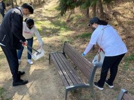 논산시청소년행복재단 ‘세계 산림의 날’ 맞아 캠페인 전개 기사 이미지