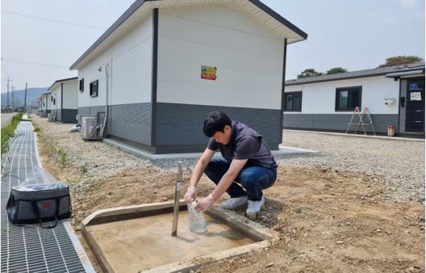 경북보건환경연구원, 산불 피해지역 내 임시주택 수질검사 기사 이미지