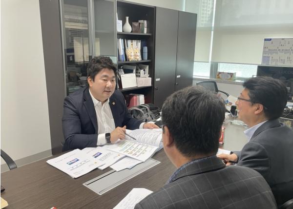 장한별 부위원장, 경기도교육청국제교육원 이전 논의자리 가져...지역 상생 강조 기사 이미지
