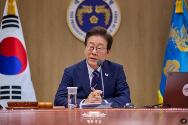 이재명 대통령 '선출 권력에 의해 국민 주권 발현…국회 존중하길' 기사 이미지