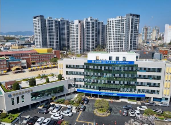 광주동부교육지원청, 학교 채용 부담 덜어준다 기사 이미지