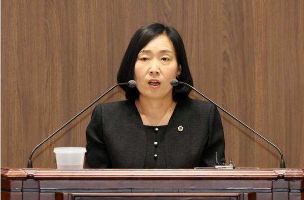 충청남도의회 신순옥 의원 “공원 지하공간, 도심 주차난 해소의 열쇠” 기사 이미지