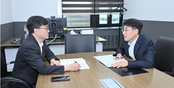 김정기 대구시장 권한대행, 임기근 기획재정부 제2차관 면담 기사 이미지