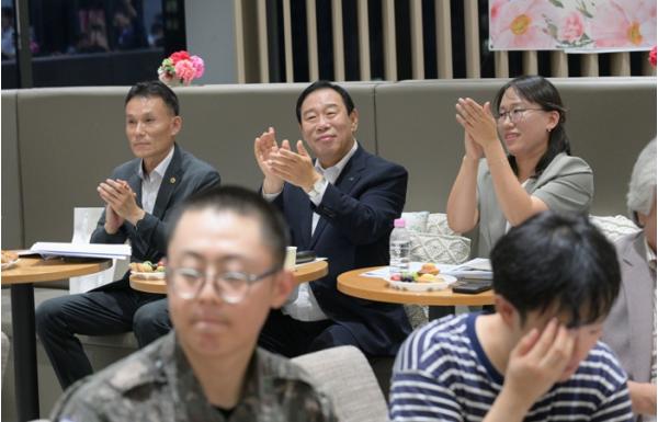 최민호 세종시장, 해밀동 주민과 진솔한 소통의 1박2일 기사 이미지