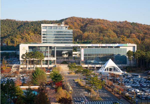 천안시 “이랜드패션 물류센터 화재 수습 지원에 행정력 집중” 기사 이미지