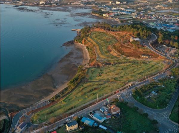 사천시, 모충파크골프장 이용객에 지역상품권 환급 ‘파크골프 치고, 지역경제도 살리고’ 기사 이미지