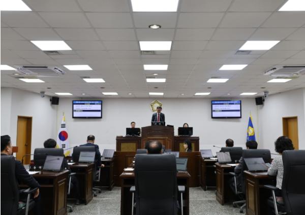 제311회 산청군의회 임시회 폐회 기사 이미지