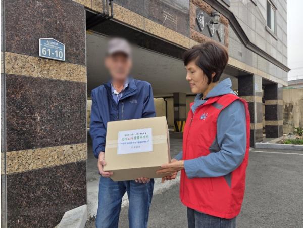 창녕군, 고독·고립 예방 ‘안부ON살핌꾸러미’사업 추진 기사 이미지