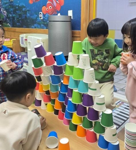 충북교육청, 어린이집 4개소 지정 거점형 돌봄 시범 운영 기사 이미지